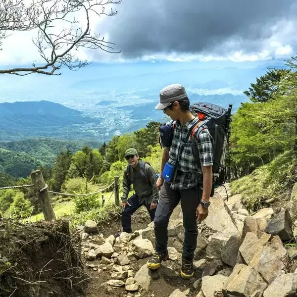 50代からの登山入門: 安全に山を楽しむための心構えと準備