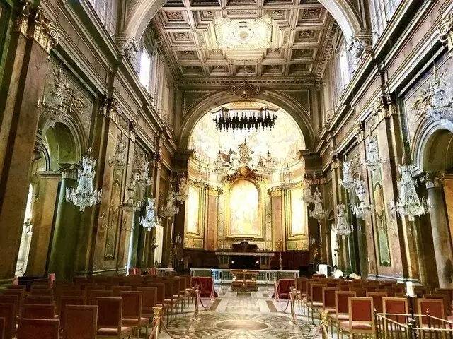 チェリオの丘: ローマの歴史と静寂が息づく場所