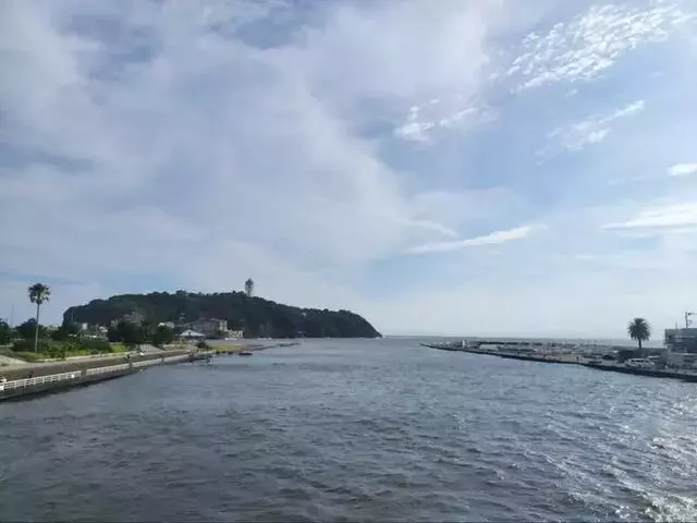海辺でスマートに楽しむ秘訣：内陸県民のためのビーチガイド