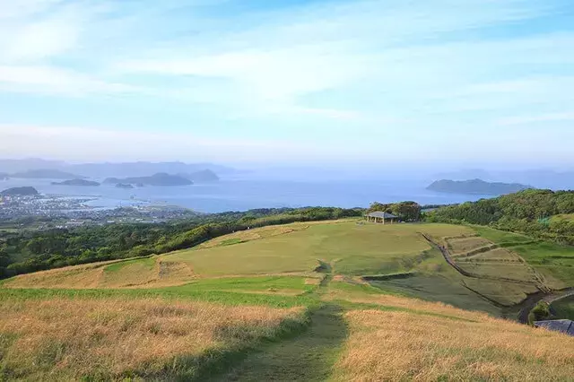 五島列島と京都、歴史と自然が織りなす絶景登山と世界遺産の旅