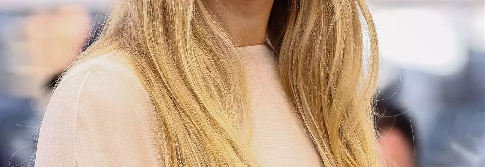 The Rise of "U Bangs": A Celebrity-Loved Hair Trend