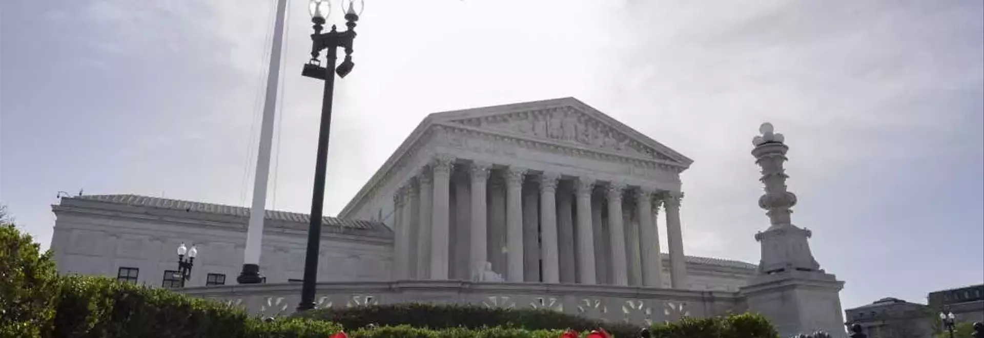 Supreme Court Weighs Geofence Warrants: Privacy vs. Law Enforcement