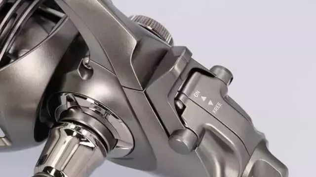 DAIWA「アオリマチックBR LT」：進化した操作性とアオリイカ攻略