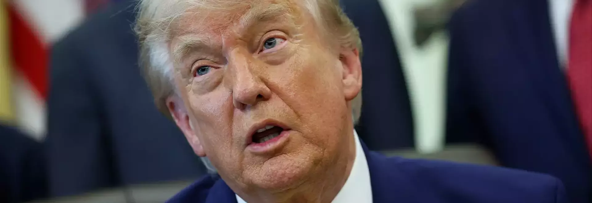 Trump Receives Mixed Reactions at NBA Finals