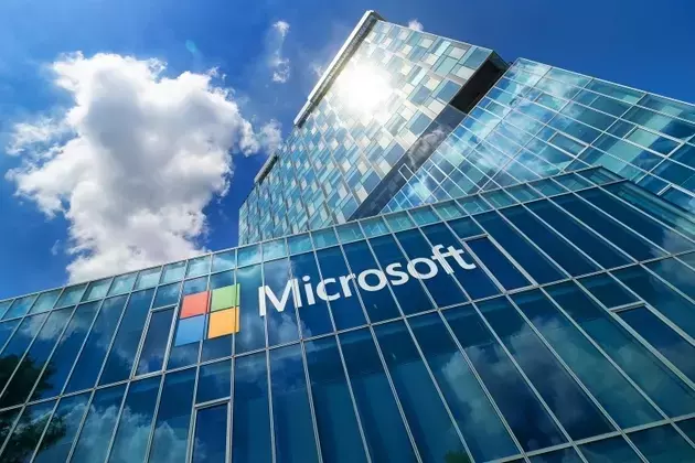 Microsoft's Strategic Positioning and Growth Prospects