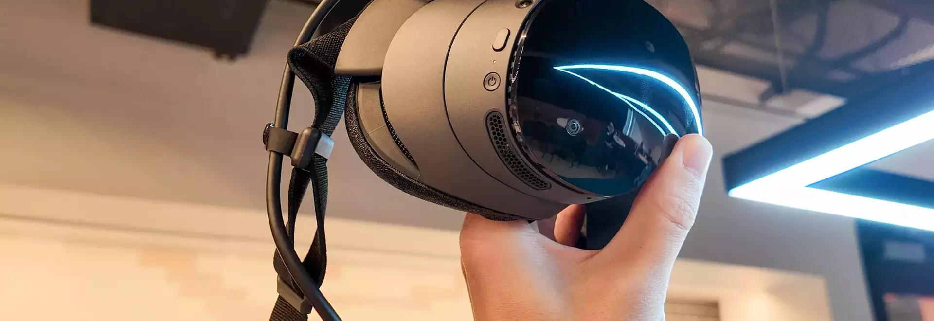 Valve's Steam Frame VR Headset Poised for US Launch Amidst Summer Release Window