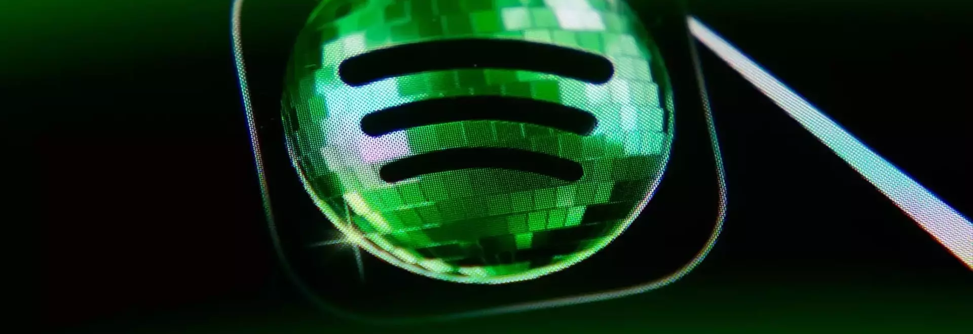 Spotify Reverts Logo After Public Disapproval