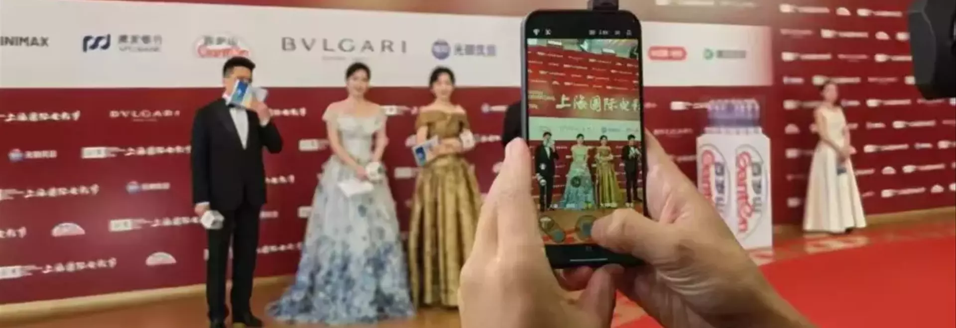 Honor and Arri Introduce Robot Phone at Shanghai Film Festival