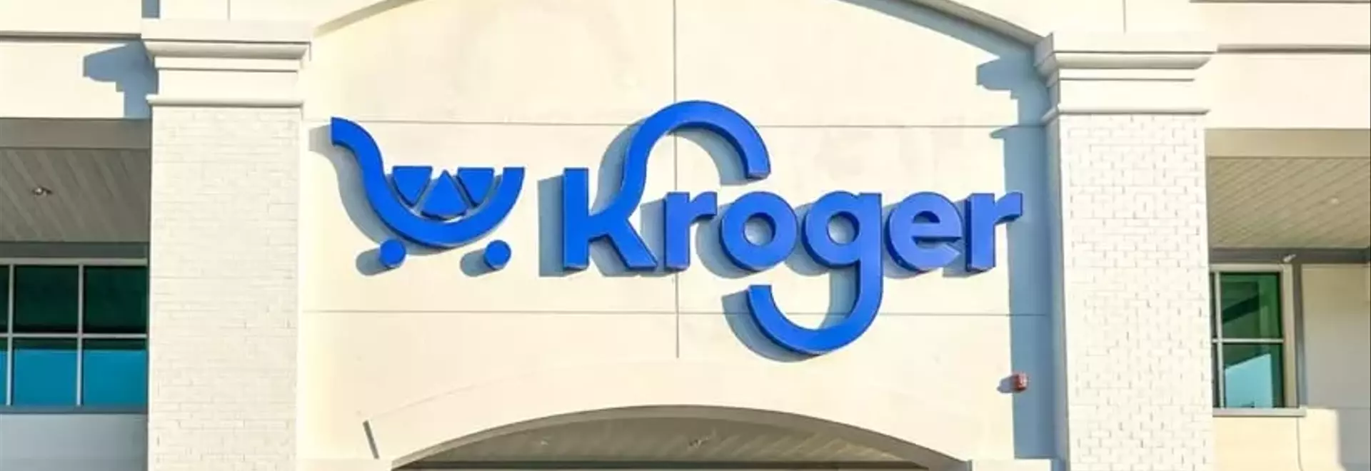 Kroger's Q1 Earnings Preview: Analysts Project Growth Amidst Leadership Transition