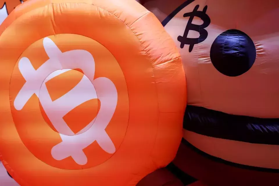 Bitcoin Surges to Two-Week High Amid US-Iran Hormuz Pact