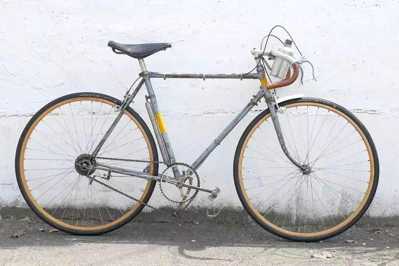 90年の時を越える「最強」のロードレーサー：ヴィンテージバイクの魅力と奥深さ