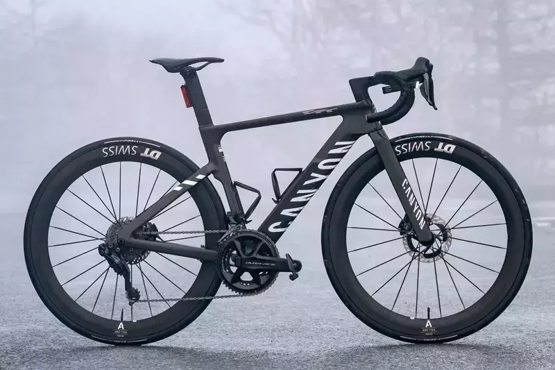 エンデュランスロードの常識を覆す：キャニオン新型エンデュレースCFRの衝撃
