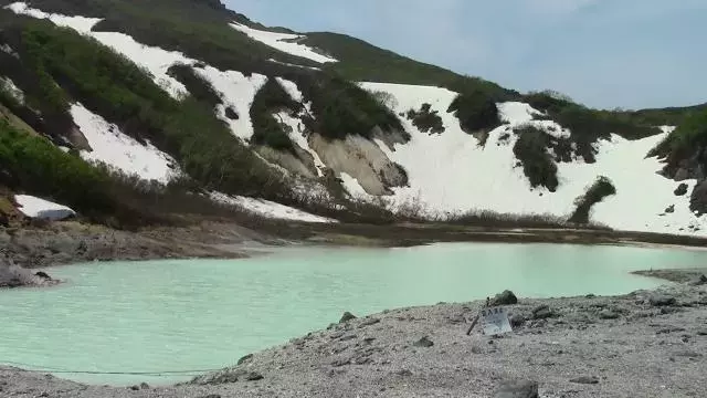 栗駒山須川コース、火山ガス対策強化で全面再開へ