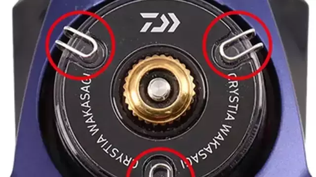 DAIWA「クリスティア ワカサギ CRS II」：軽量化と革新技術でワカサギ釣りの未来を拓く