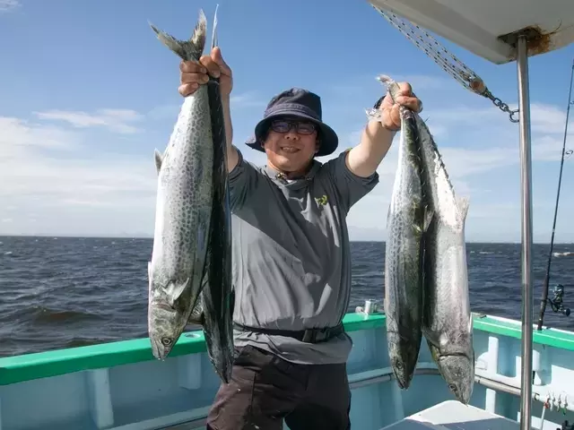 東京湾の秋サワラ！ブレードジギングで大漁の秘訣と魅力を徹底解説
