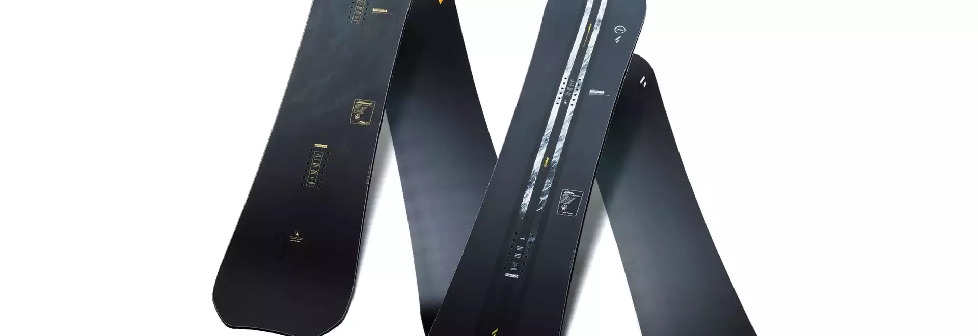 NOVEMBERsnowmaterialの次世代オールマウンテンボード「FOXシリーズ」：自由度とスピードの新境地