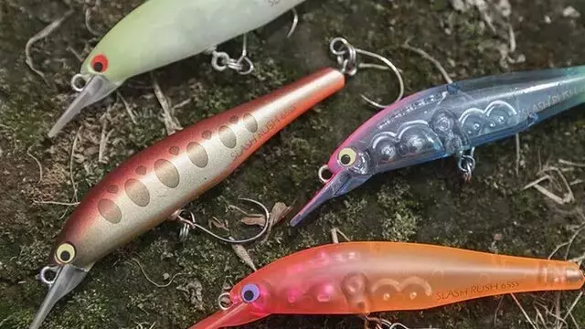 シマノの新ルアー「スラッシュラッシュ 65SS」：大型トラウト攻略の決め手