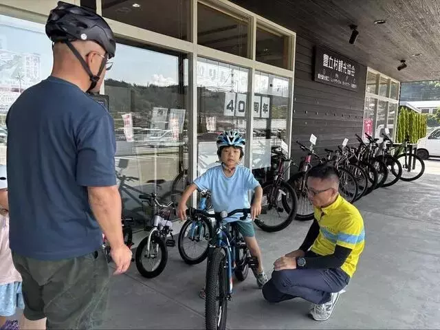 長野県豊丘村でE-BIKE体験：家族で巡るフルーツ狩り＆カフェツアー
