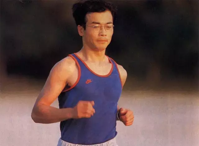 月間2120km走破の超人ランナー：オクトーバー・ラン＆ウォークの伝説的記録