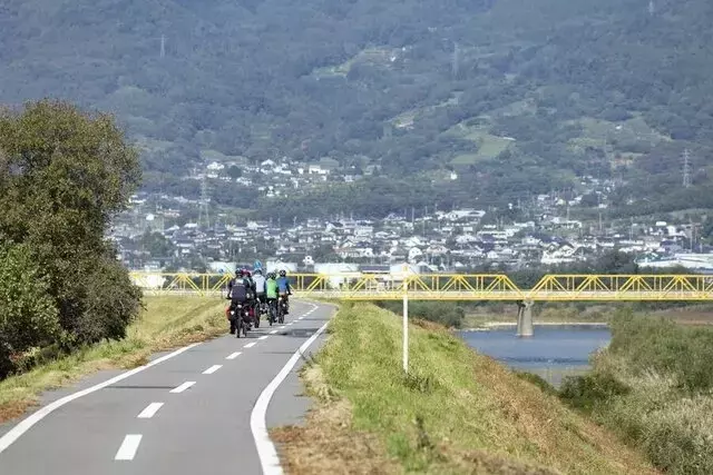 「ジャパンヴェロ」：千曲川ルートで自転車と水上アクティビティの融合を体験