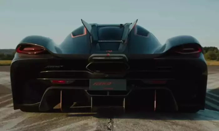 Koenigsegg Jesko Absolut Sets New Quarter-Mile Speed Record