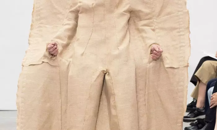 La Cambre Modes' 40th Anniversary Show: A Fusion of Innovation and Political Expression