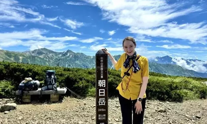 初夏の北アルプス、蓮華温泉を起点とする朝日岳・雪倉岳の魅力