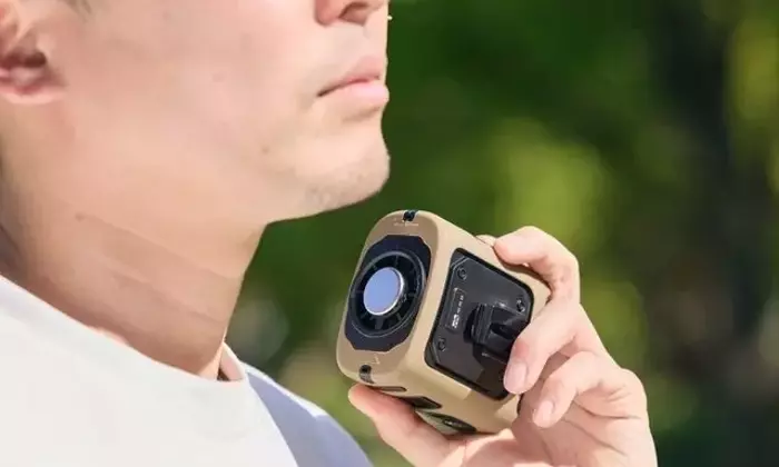 夏のアウトドアを快適にする多機能ポータブルファン「FIELD WAIST FAN」