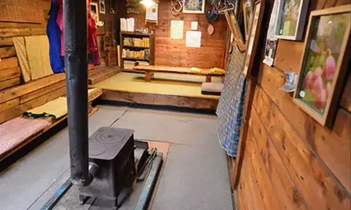 山小屋での予期せぬ出会いと、繋がれた心の物語