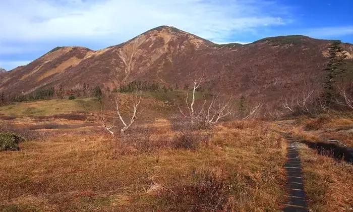 秋の北信越山行：火打山と妙高山を巡る縦走記録